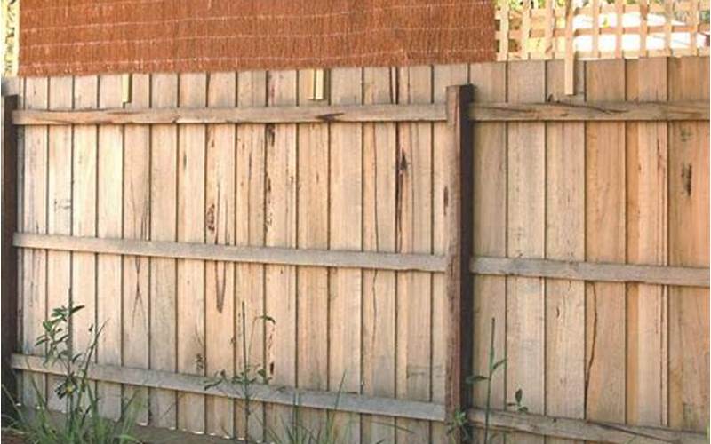 Backyard Privacy Fence Extension: The Ultimate Guide
