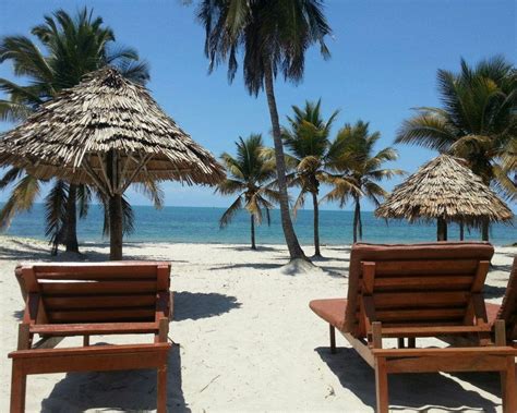 Bagamoyo beach