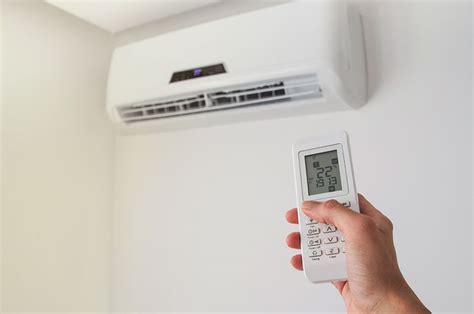 Bahaya penggunaan AC dengan suhu terlalu dingin bagi kesehatan
