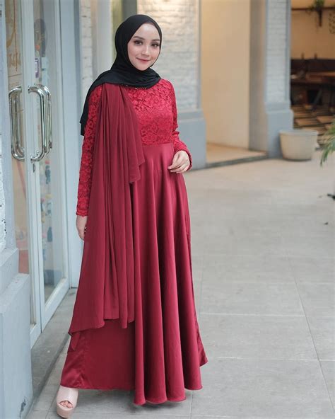 Baju Merah Cocok Dengan Jilbab Warna Apa