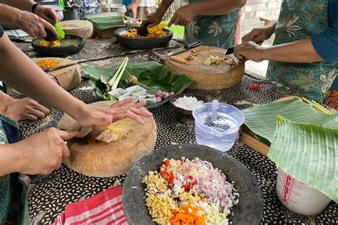 Balinese Cooking Process