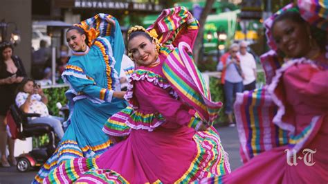 Ballet Folklorico Performance