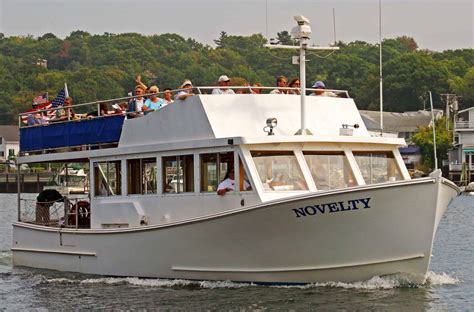 Balmy Days Cruises
