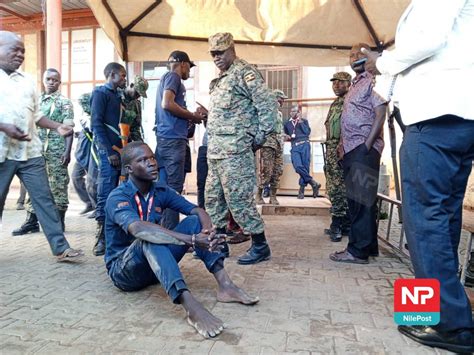 Bank Robbery Attempt Foiled: Suspects Intercepted Before Executing Plan