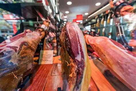 Barcelona Jamon Experience: A Tasty Review