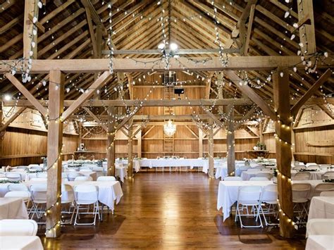 Fall in Love All Over Again; Unforgettable Rustic Charm at Indiana's Best Barn Wedding Venues