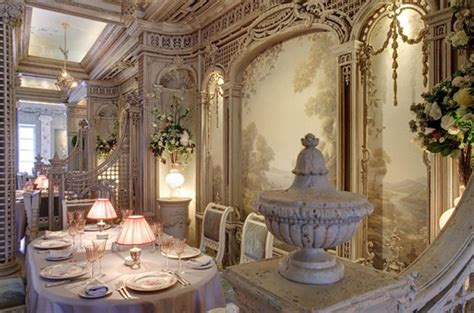 Baroque Restaurant