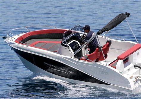 Barracuda 545 boat