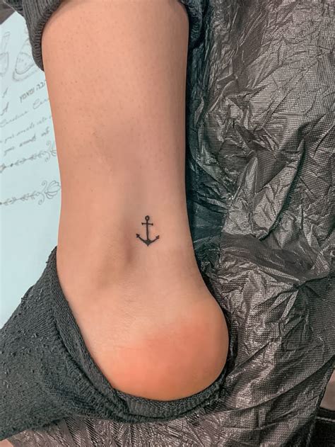 Basic Anchor Tattoo
