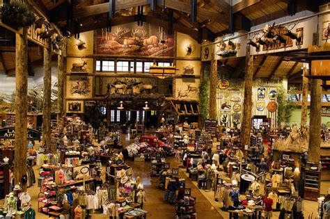 Bass Pro Shops Outdoor World
