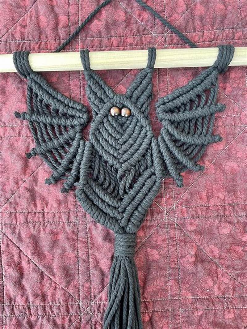 Bat Macrame Pattern