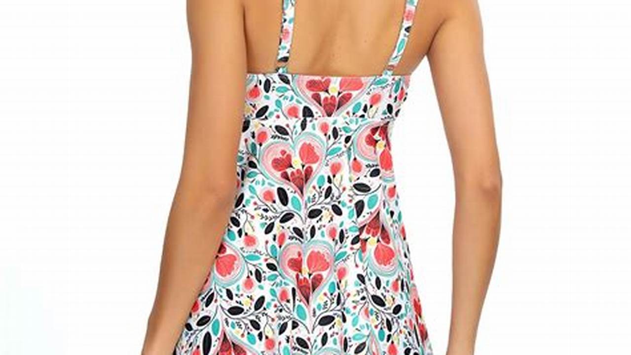 Bathing Suits In Style 2024