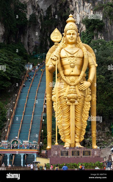 Batu Caves statue