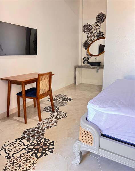 Beachside Dining Santorini