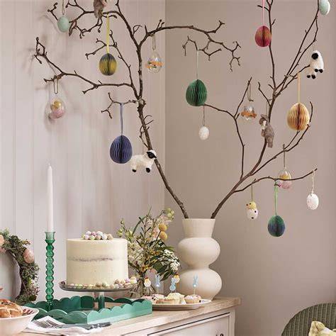 Beautiful Easter Decor