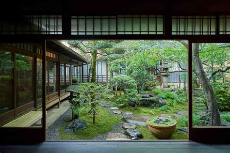Step Inside the Serene World of Japanese Architecture: Discover the Most Exquisite and Enchanting Homes in Japan