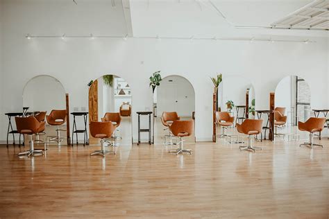 Unleash Your Inner Glamour with Beautiful People Salon: The Ultimate Destination for Luxurious Beauty Treatments!