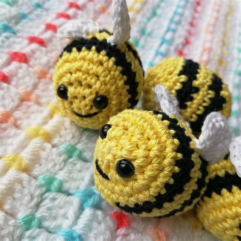 Beehive Yarn Patterns
