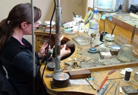 Bench Jeweler Salary