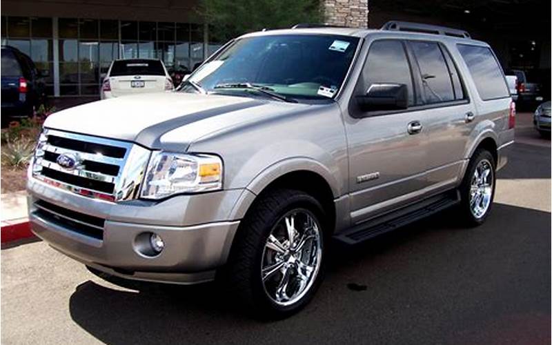 Benefits Of Owning A Ford Expedition In Arizona