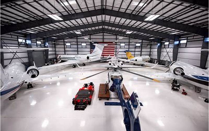 Benefits Of Private Jet Hangar