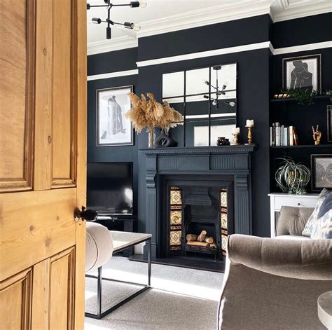 Transform Any Room with Benjamin Moore's Midnight