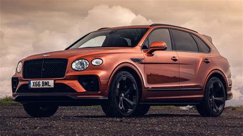 Bentley Bentayga V8 Cars: Luxury And Power In One Package