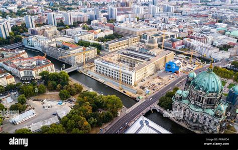 Berlin Palace Tour Review: Insider’s Perspective