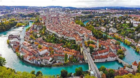 Bern Tour Guide
