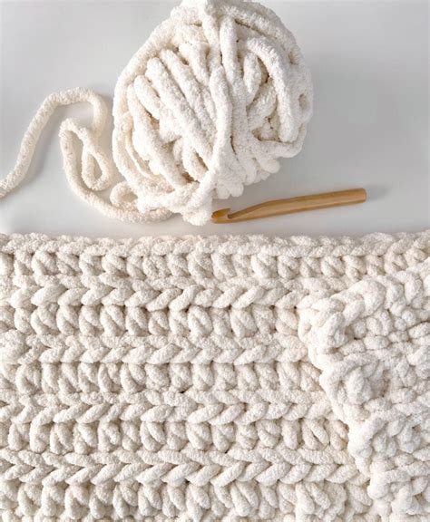 Bernat Blanket Yarn Crochet Patterns Easy