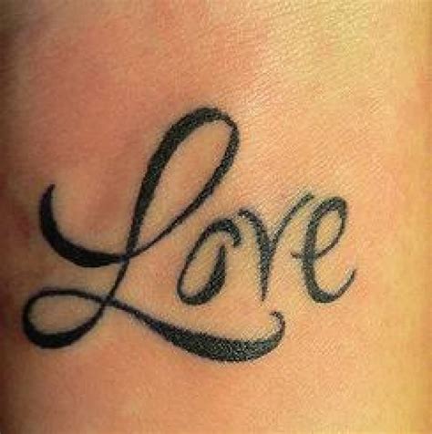 36 Unisex Best Love Tattoos Designs