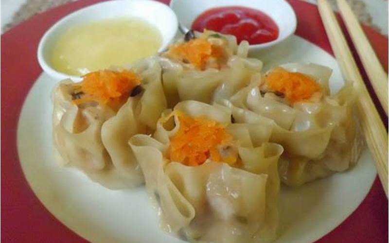 Best Places To Eat Siomay Sapi