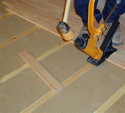 15 Fashionable Hardwood Floor Underlayment Unique Flooring Ideas