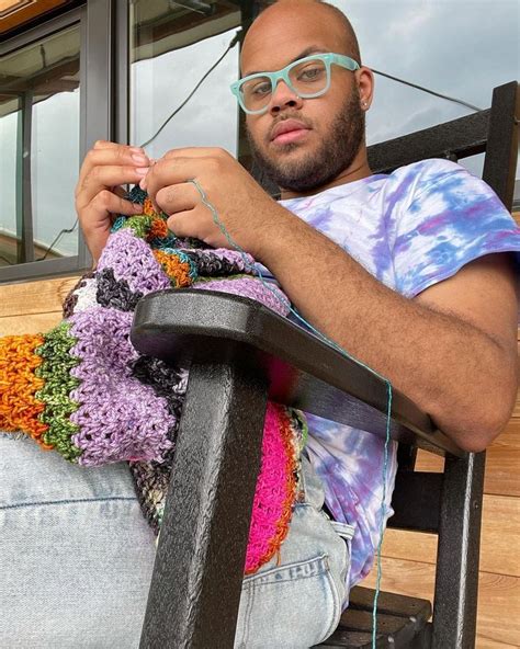 Best Chair For Crocheting