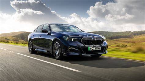 Best Compact Car For Long Distance Driving