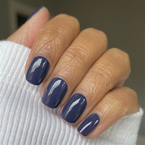 Embrace Your Radiant Beauty: Discover the Ultimate Nail Color for your Olive Skin.