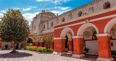 Best Santa Catalina Monastery Tour