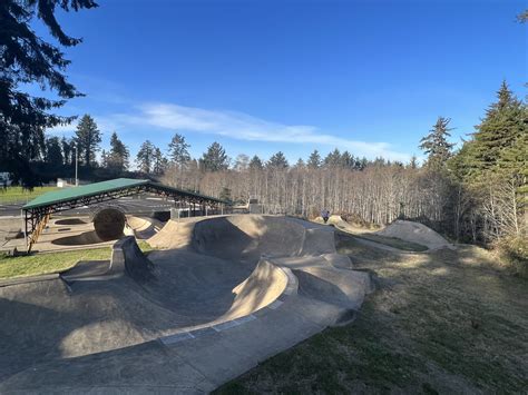 Rolling Through the Best Skate Parks in Oregon: An Insider's Guide to Epic Rides!