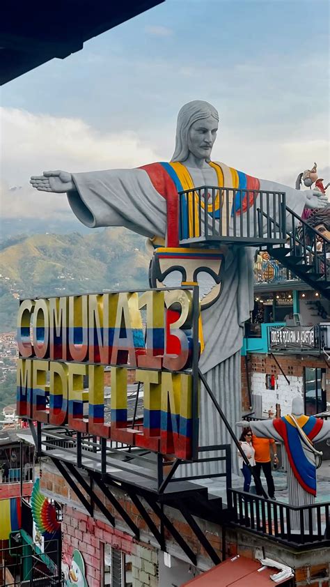 Best Time Visit Comuna 13