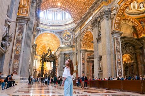 Best Time Visit Vatican