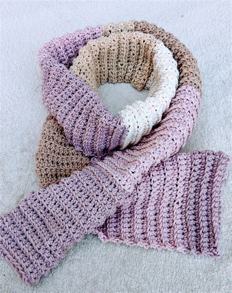 Best Yarn For Crocheting Scarves