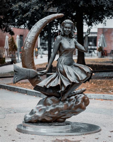 Bewitched Statue Salem