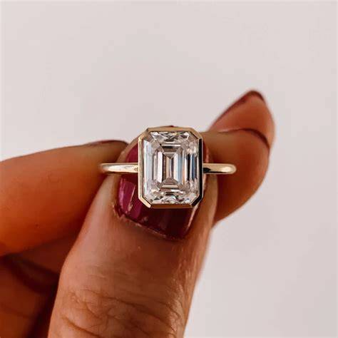 Bezel Emerald Cut Ring