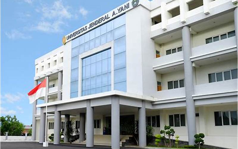 Biaya Pendaftaran Universitas Jenderal Achmad Yani Yogyakarta
