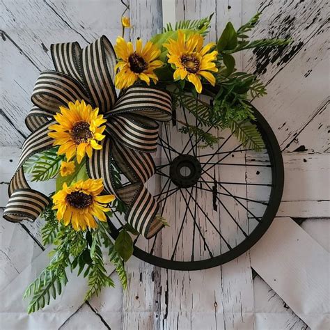Bicycle Wheel Wreath Frame