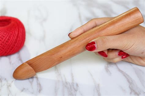 Big Crochet Needle