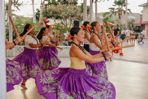 Lava erupts and flows from a Kilauea fissure on Friday in Kapoho, on