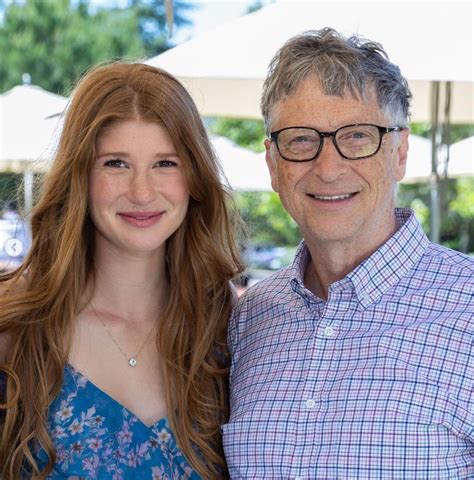 Bill Gates Daughter Age Height