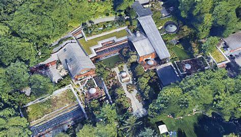 Bill Gates House Medina Address