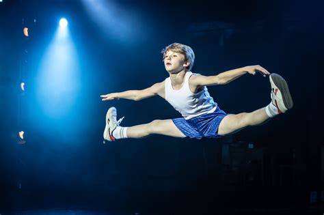 Billy Elliot stage performance